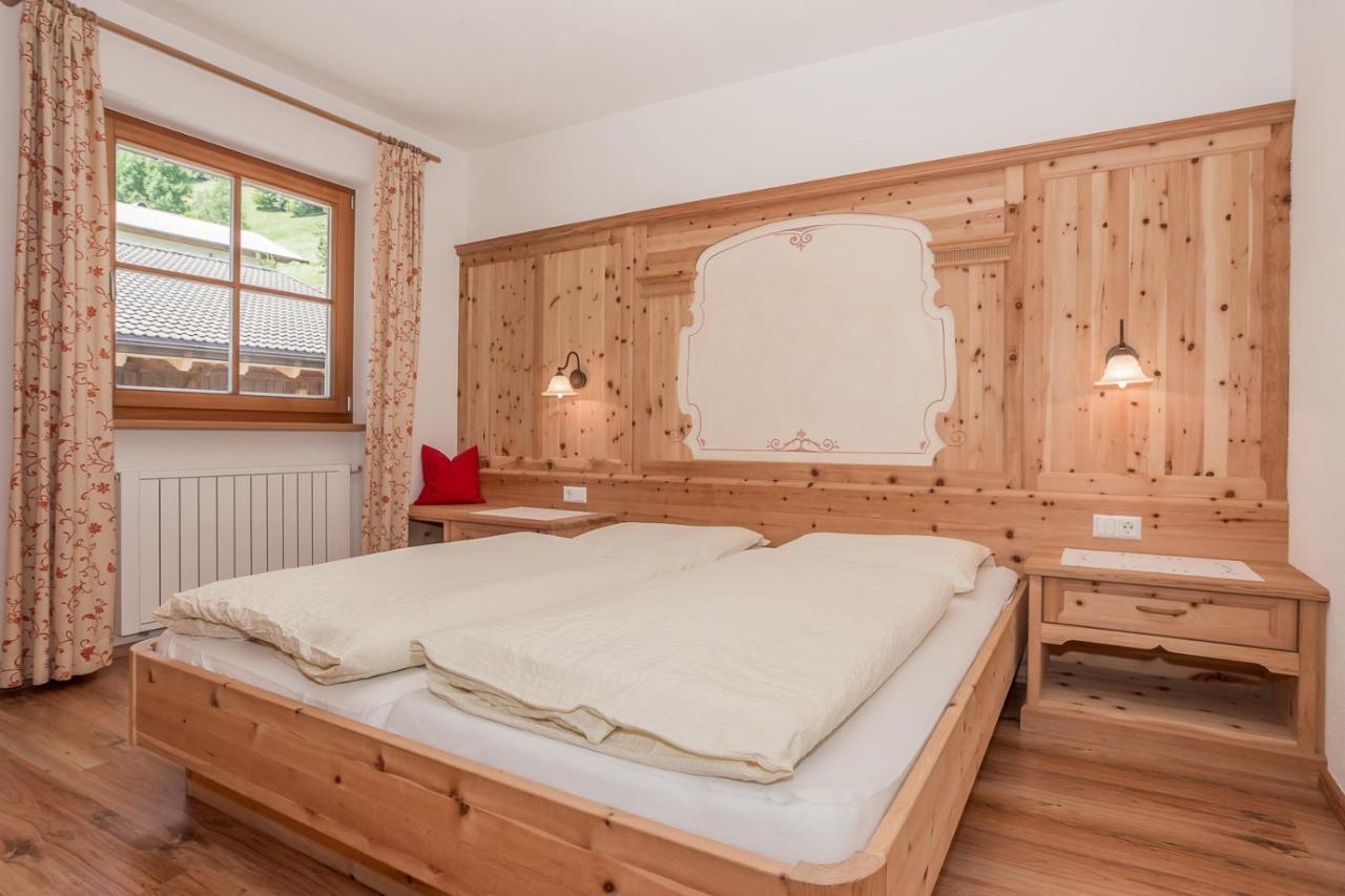 Leishof Appartement Villandro Buitenkant foto