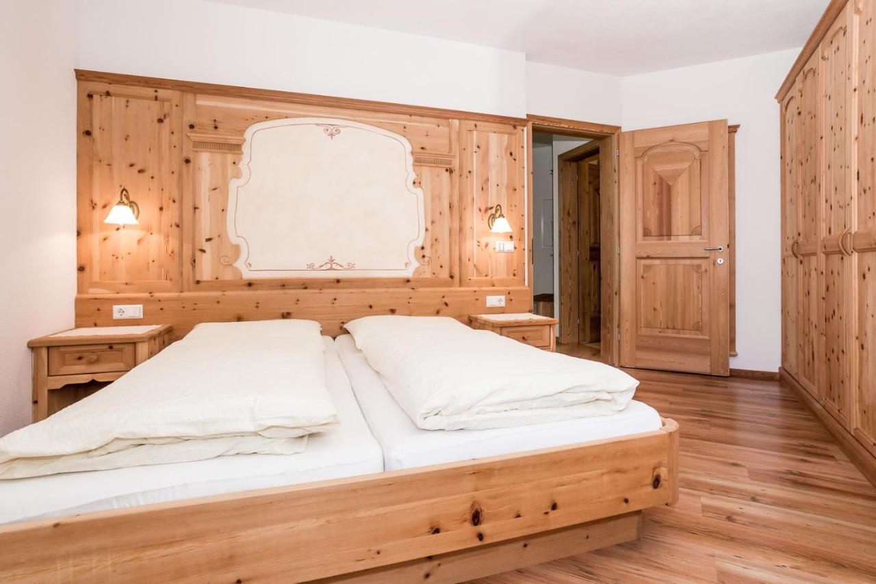 Leishof Appartement Villandro Buitenkant foto