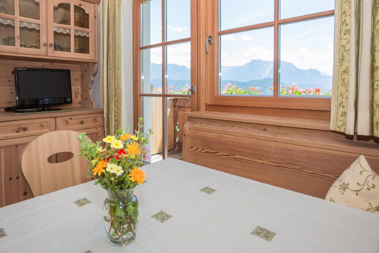 Leishof Appartement Villandro Buitenkant foto